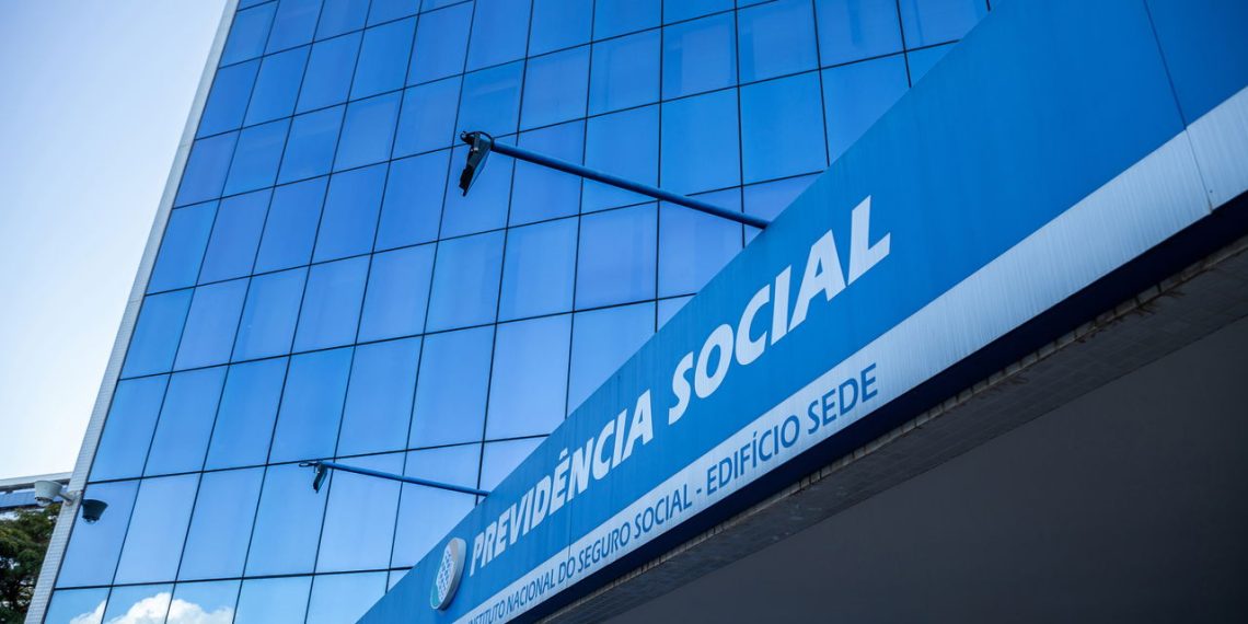 Instituto Nacional do Seguro Social – Edificio Sede – Créditos: depositphotos.com / AngelaMacario