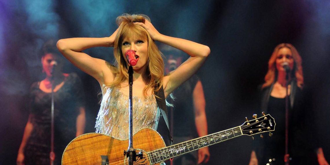 Cantora Taylor Swift em show no RJ - Créditos: depositphotos.com / A.Paes