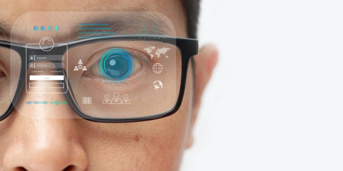 Óculos inteligente - Créditos: depositphotos.com / ratchanu_21@hotmail.com