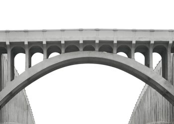 Ponte - Créditos: depositphotos.com / jamesgroup