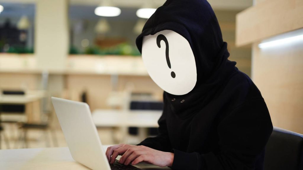 Hacker - Créditos: depositphotos.com / pressmaster
