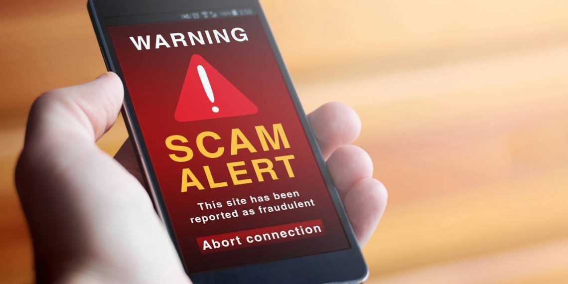 Alerta de scam - Créditos: depositphotos.com / Edaccor