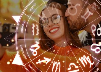 Casal e horóscopo - Créditos: depositphotos.com / serezniy