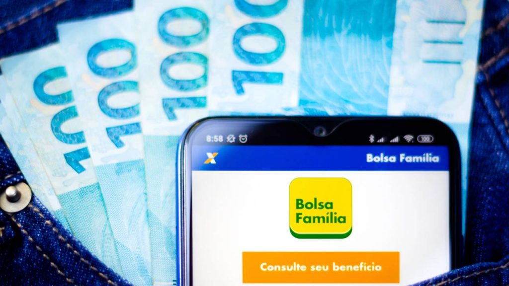 App Caixa - Bolsa Família - Créditos: depositphotos.com / rafapress