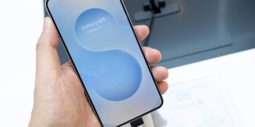 Galaxy S25 - Créditos: depositphotos.com / Wongphoto