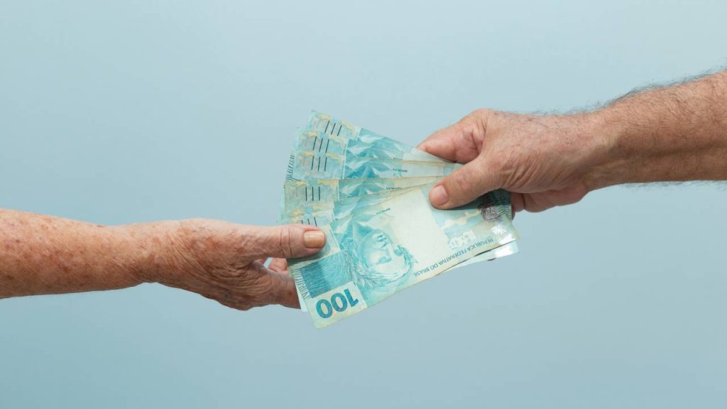 Pagamento de benefício - Créditos: depositphotos.com / AngelaMacario